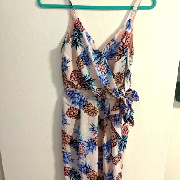 Mustard seed jumpsuit - Picture 2 of 5